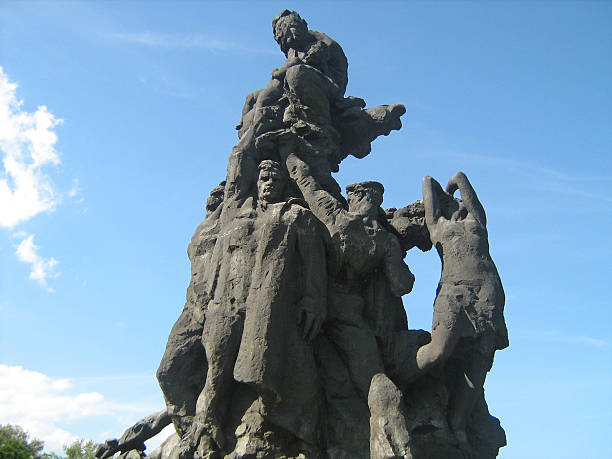 o memorial em babi yar - yiddish imagens e fotografias de stock