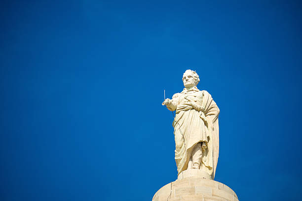 istock Washington Monument and Mount Vernon Place 591408376