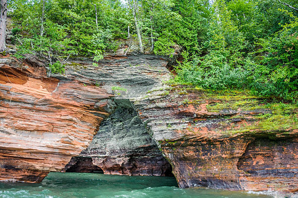 istock Lake Superior Sea Caves 591830248