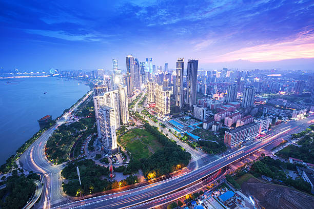 vista aérea de la ciudad china, shenzhen  - shenzhen fotografías e imágenes de stock