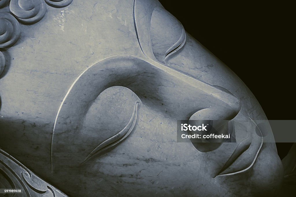 Nahaufnahme schöne schlafende Buddha Gesicht mit Malerei Kunst-Effekt. - Lizenzfrei Alt Stock-Foto