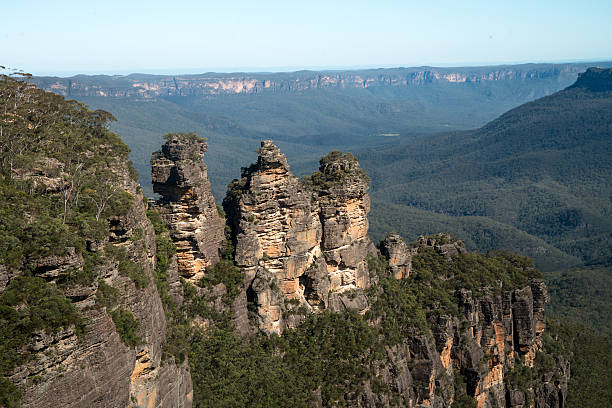 istock Three Sisters in the Blue Mountains in Australia 592000966