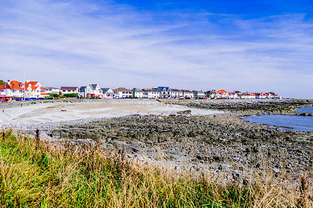 porthcawl - wales south wales coastline cliff stock-fotos und bilder