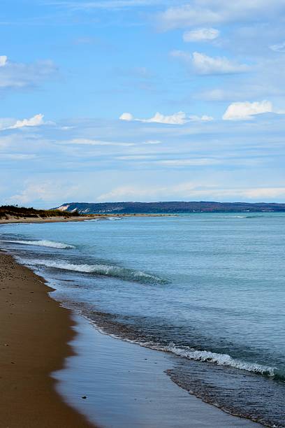 lago michigan, na península leelanau terra - leelanau peninsula - fotografias e filmes do acervo