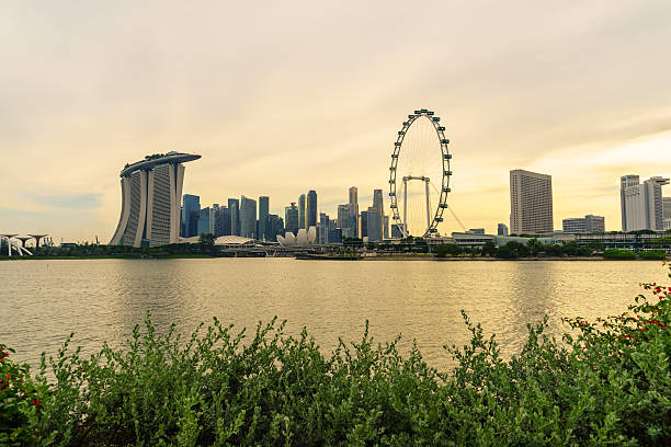 istock Jul 9, 2016 - Marina bay befor sunset 592019090