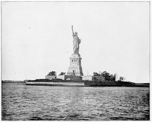 istock Statue of Liberty, USA in 1880s 592021824