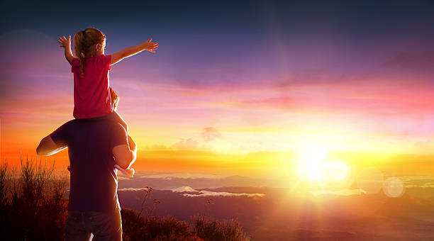 istock Dad And Daughter - Fathers Day Theme 592032628