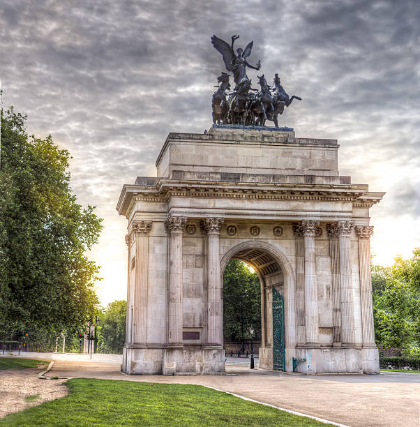 istock The Wellington Arch London 592359948