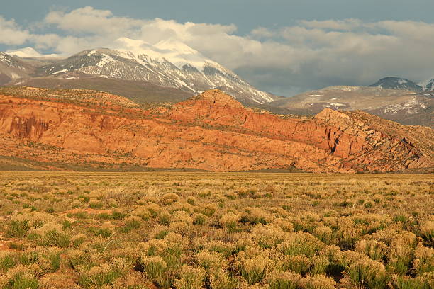 istock Mountains in Southwestern United States 592370270