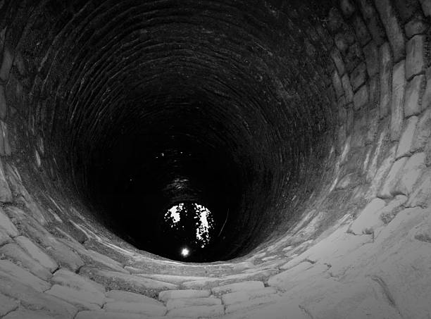 Black Water Deep Water Well.  wells stock pictures, royalty-free photos & images