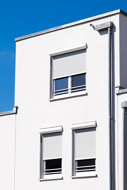 moderno plattenbau - plattenbau homes architectural detail architecture and buildings foto e immagini stock