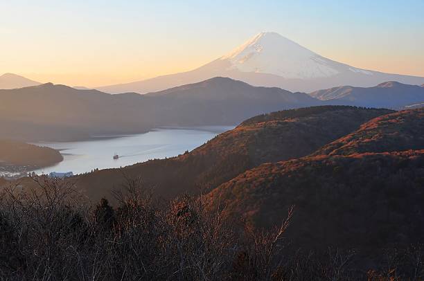 istock Mt.Fuji and  Lake Ashinoko 592650966