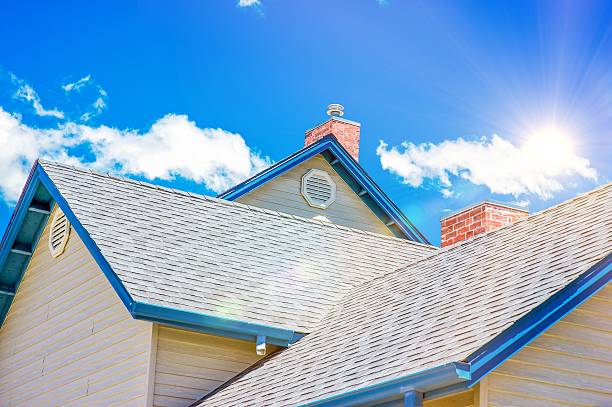 istock House Roof Roofing Business 592665348