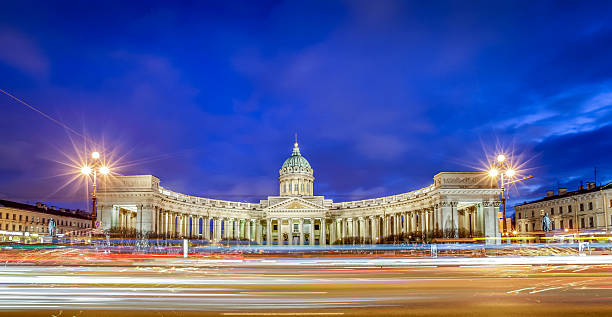 istock Kazan Cathedral, Saint Petersburg 592672194