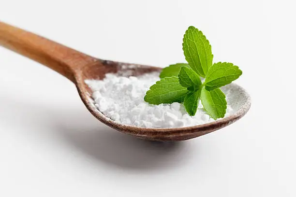 Stevia leaves and powder