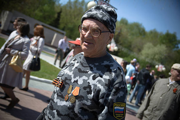 russian world war ii veteran - veteran world war ii armed forces military imagens e fotografias de stock