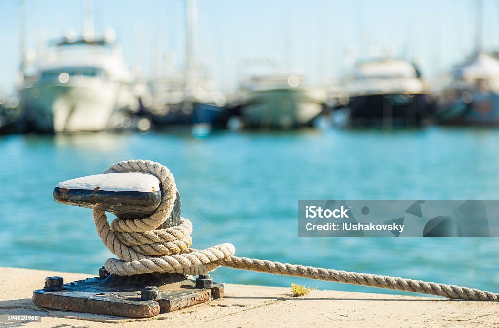 Mooring Rope On Sea Water Background Stock Photo - Download Image Now -  Nautical Vessel, Commercial Dock, Pier - iStock