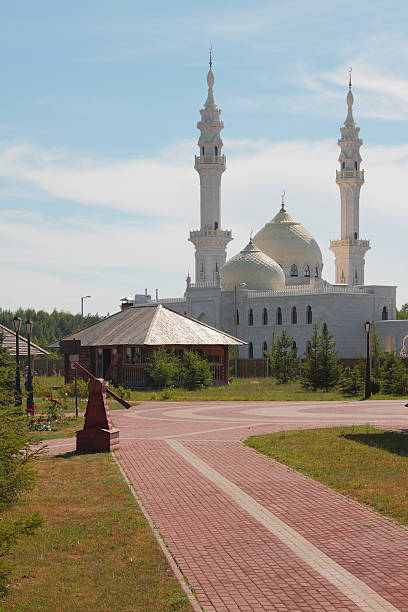 istock White mosque in Bulgar city, Russia 594022592