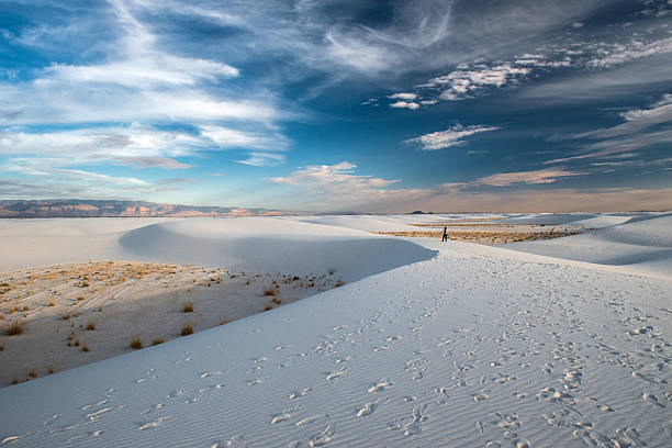 istock White Sand National Monument, New Mexico 594036882