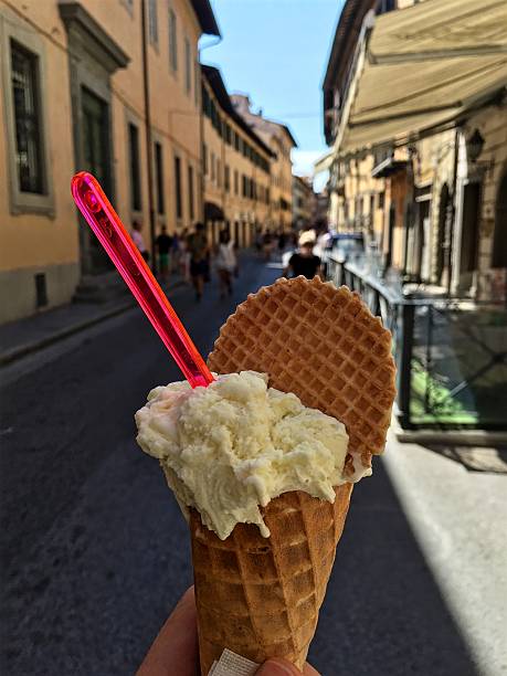 istock Ice Cream Of Pisa 594067546