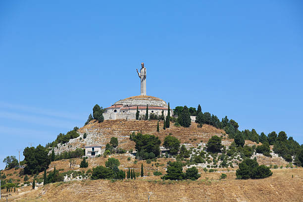 cristo del otero in palencia, spain - palencia province imagens e fotografias de stock