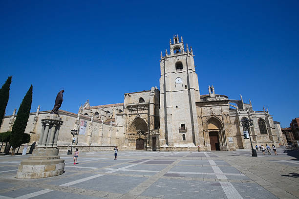 palencia, castile and leon, spain - palencia province imagens e fotografias de stock