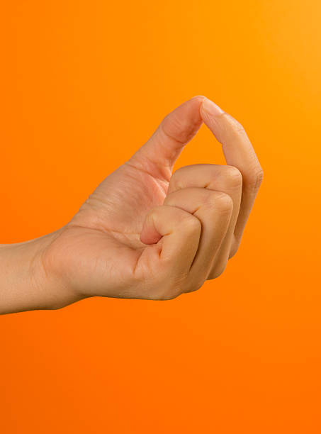 istock MUDRA MADHYAMA PRANA NADI 594483214