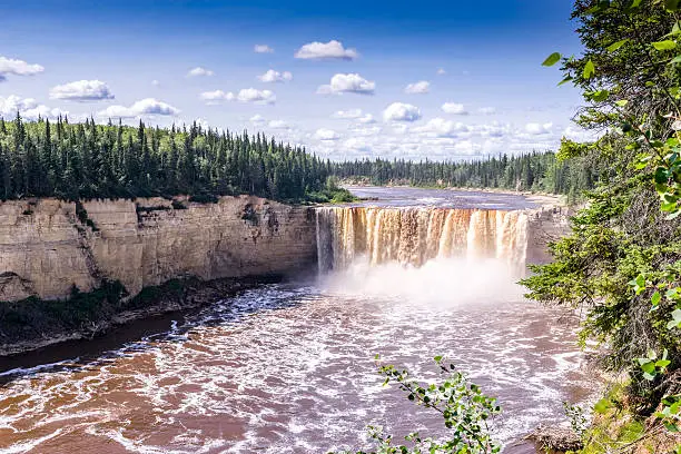 Photo of 32 meters Alexandra Falls, Hay River