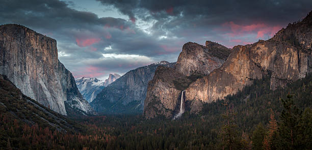 istock Happy 4th of July from Tunnel View 594909830