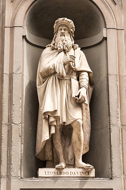 istock Statue of Leonardo Da Vinci in Florence 595107720