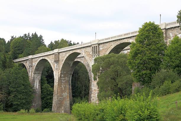 istock Stanczyki bridges, Poland 595143612