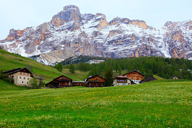 istock Alpine village: Dolomites Pinnacles, sudtirol landscape panorama 595162352