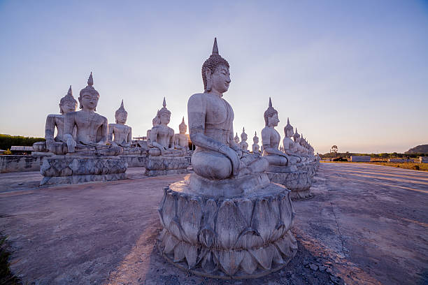 istock many Buddha statues on the field 595323046
