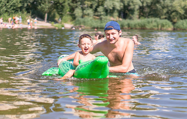 istock Father and little baby boy 595356002