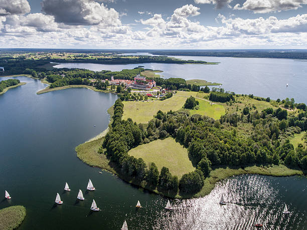 parque nacional lago wigry. suwalszczyzna, polonia. - masuren fotografías e imágenes de stock