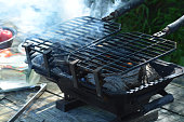 hibachi-tischgrill-rauch-und-flammen.jpg