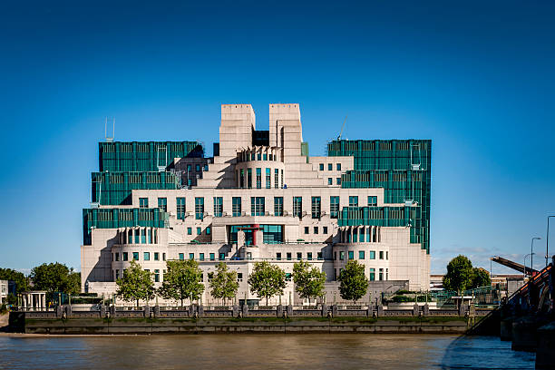 MI6 headquarters in Vauxhall, London, England London, UK - August 15, 2016: The Secret Intelligence Service (SIS), commonly known as MI6 (Military Intelligence, Section 6), is the British intelligence agency in London, England, UK, Europe mi6 stock pictures, royalty-free photos & images