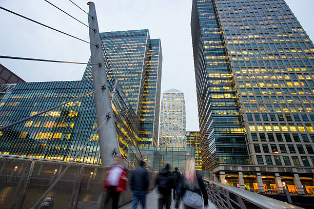 istock Business office building in London, England 596368244