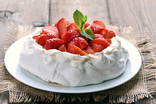 istock Cake pavlova with strawberry 596796840