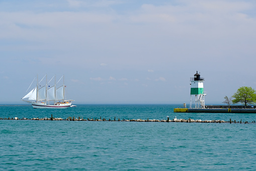 Chicago Harbor Southeast Guidewall Lighthouse
