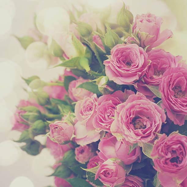 istock bouquet of roses 596807298