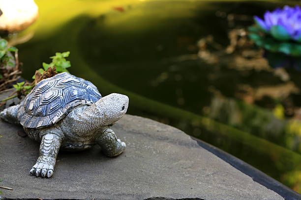 istock home decor garden figurine turtle 597224606
