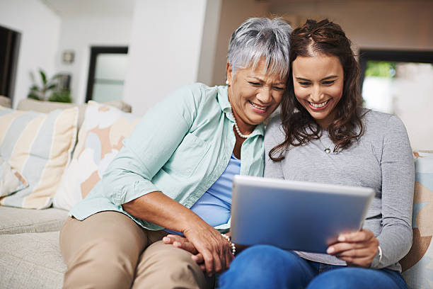 istock Bringing mom up to speed 597271780