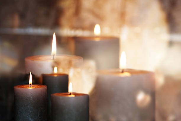 festive candles - 宗教 圖片 個照片及圖片檔