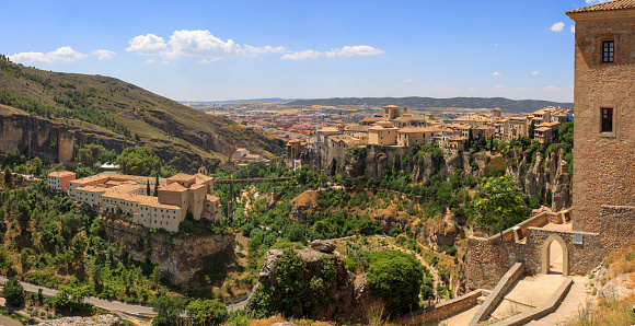 Panorama de monastería y casco antiguo de Cuenca, España photo