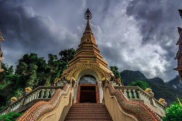 istock Wat Tham Pha Plong Viewpoint - Chiang Dao, Thailand 597649142
