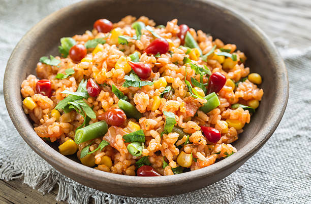 arroz mexicana - cooked still life close up rice fotografías e imágenes de stock