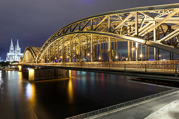 istock Hohenzollern Bridge in Cologne, Germany 597960162