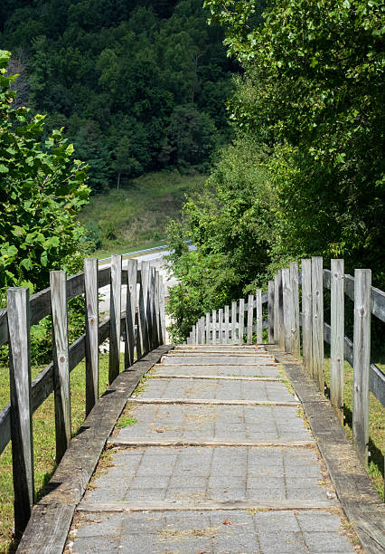 roadside rest area and overlook in tennessee - panoramic great appalachian valley the americas north america imagens e fotografias de stock