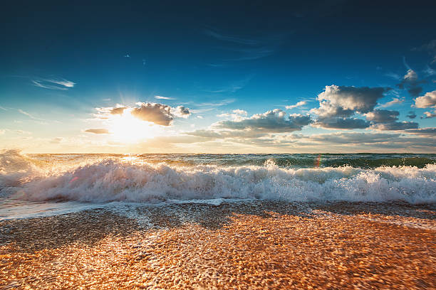 istock Beautiful sunrise over the sea 598077510